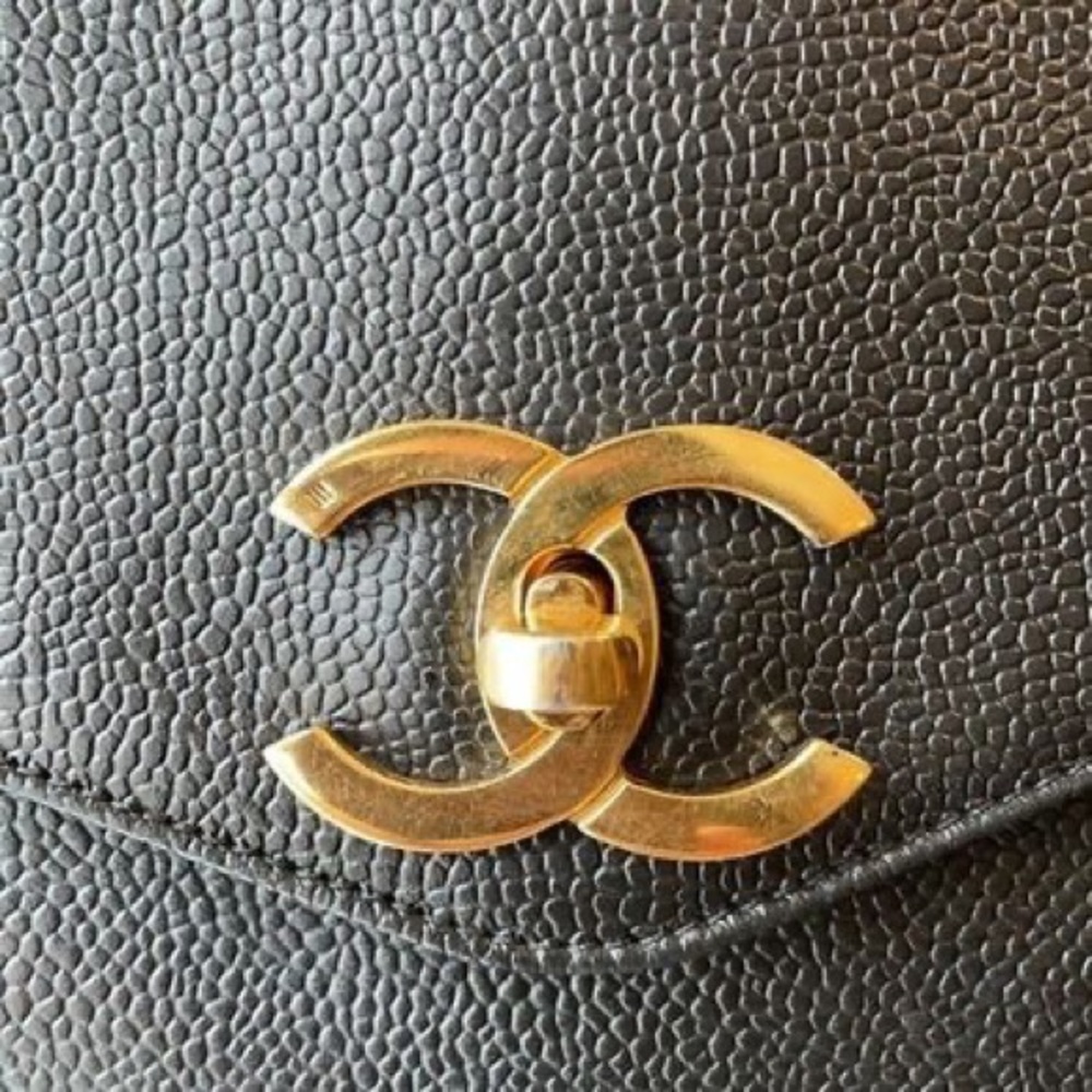 Chanel Vintage Black Caviar Front Flap Shoulder Bag - Picture 2 of 10
